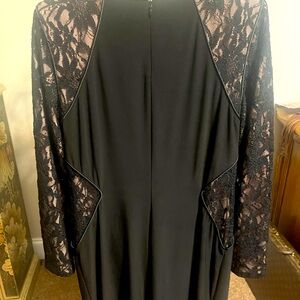Beautiful Black Lace Ralph Lauren Dress Size (12)
